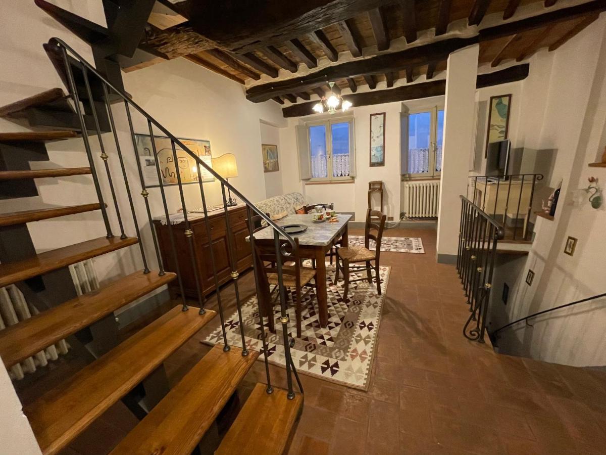 Pulcinella Appartamento Tipico Centro Storico Montepulciano Stazione Dış mekan fotoğraf